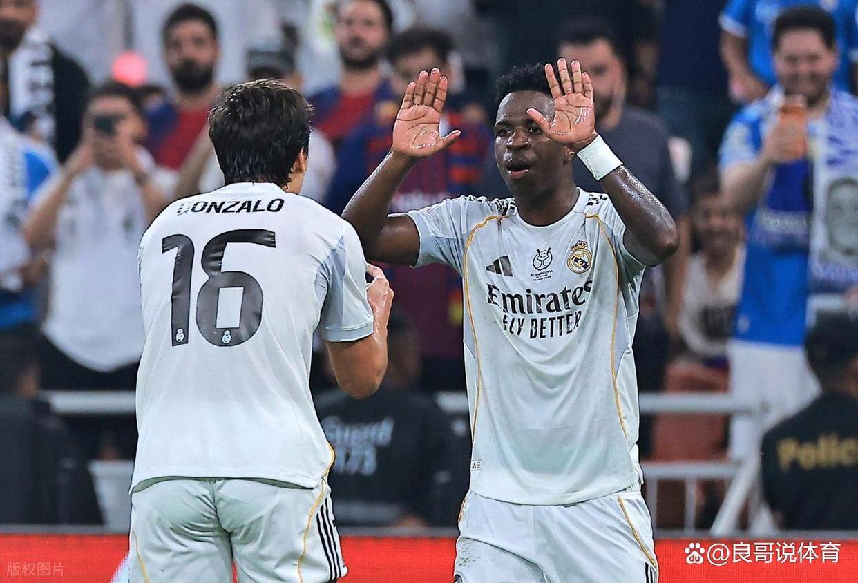 关于姆巴佩在中国队比赛中战术调整,突破纪录引发热议!的信息 关于姆巴佩在中国队比赛中战术调整,突破纪录引发热议!的信息